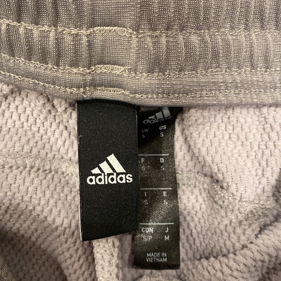Mens Adidas sweatpants - Picture 4 of 5